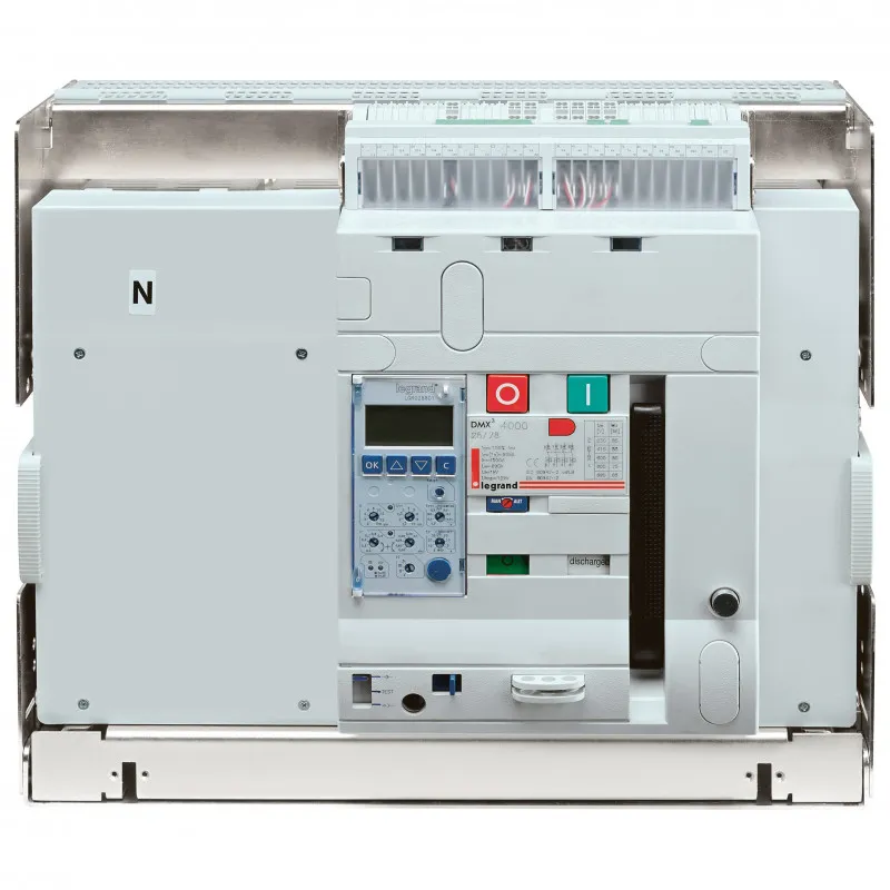 Disjoncteur ouvert débrochable DMX4000 pouvoir de coupure 100kA taille 2 4P 4000A (028778)