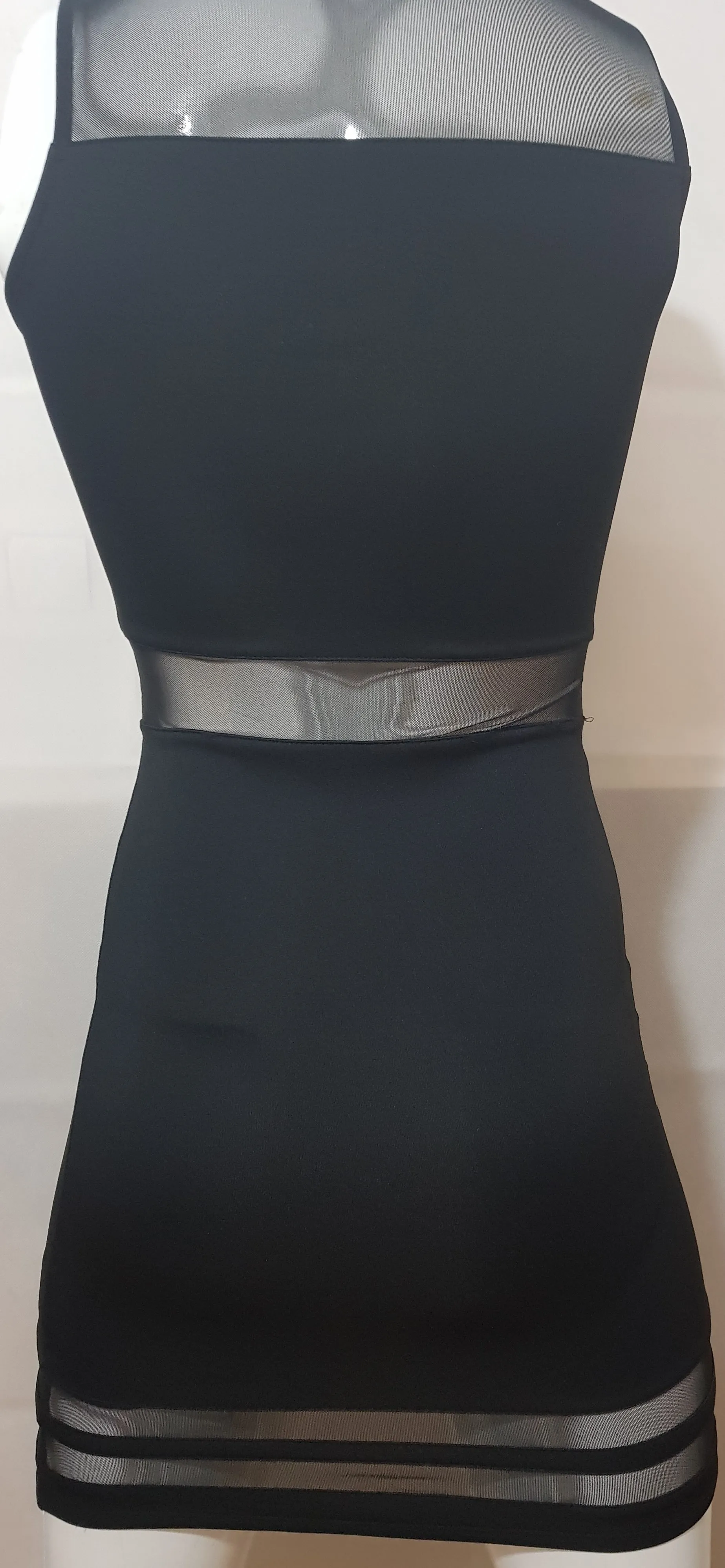 Robe de soirée à dentelle -taille  34
