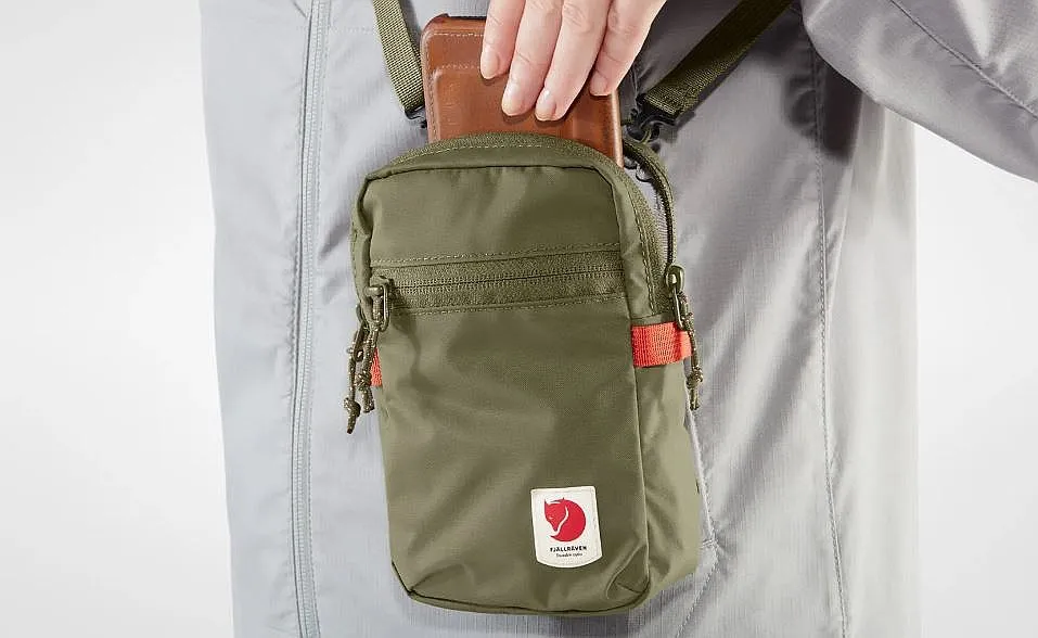 sac bandoulière  Fjällräven High Coast Pocket - 623/Mountain Green