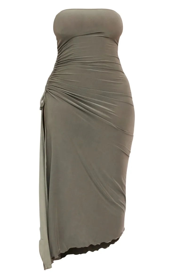 Shape Robe bustier moulante longue vert olive à côtés froncés et ourlet volanté